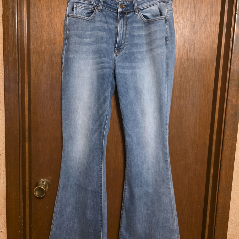 Judy Blue Light Blue Flare Jeans